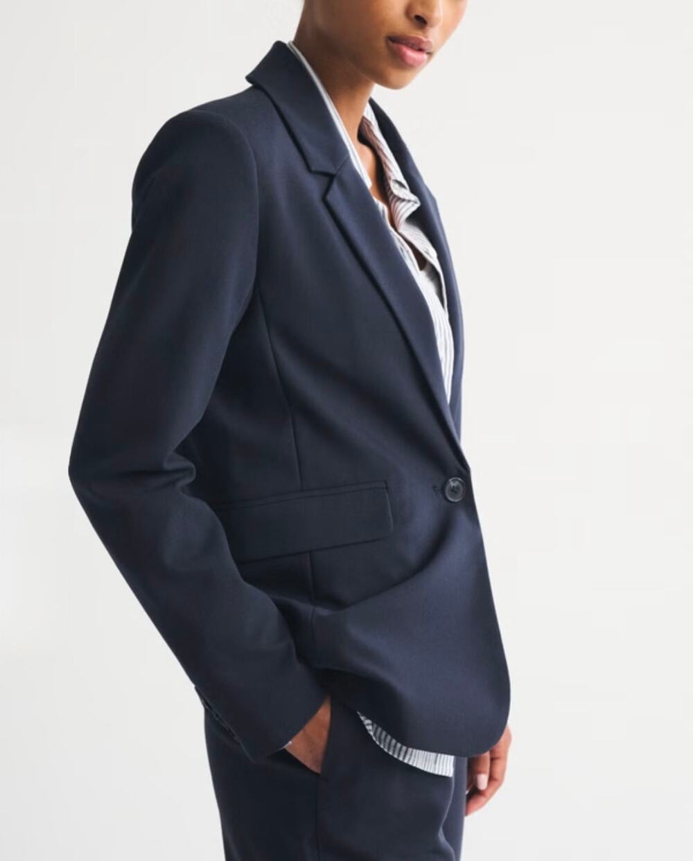 Abercrombie & Fitch Women's Navy Single-Breasted Classic Suitting Blazer Size M